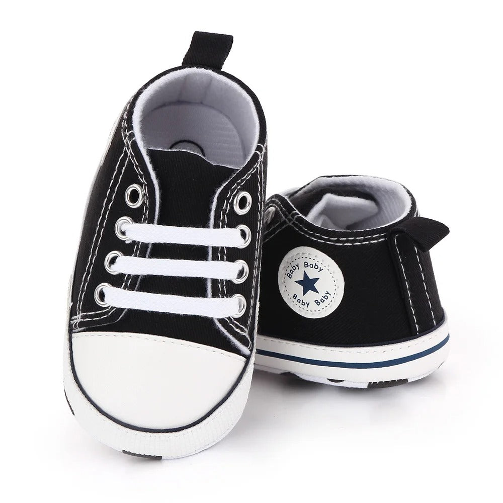 Chaussure bebe en toile noir et blanc