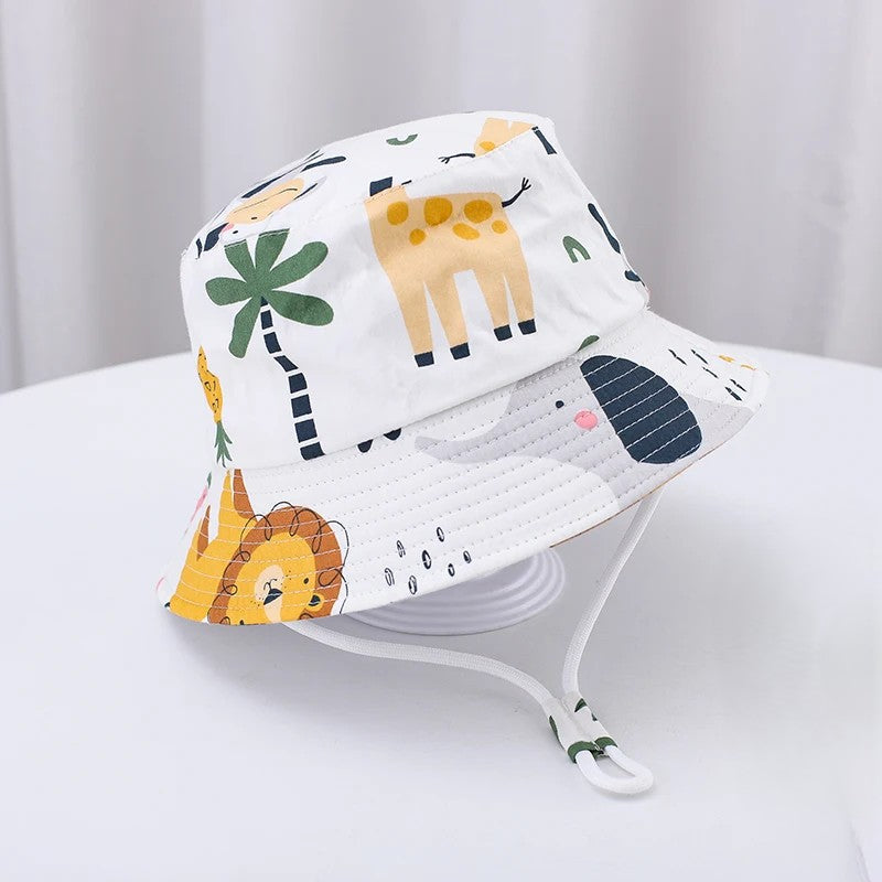Chapeau bob bebe pour protection solaire.