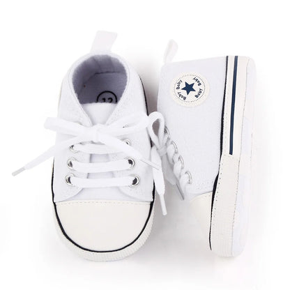 Chaussure bebe respirante en toile blanche