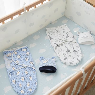 Couverture enveloppante bebe douce 100% coton.