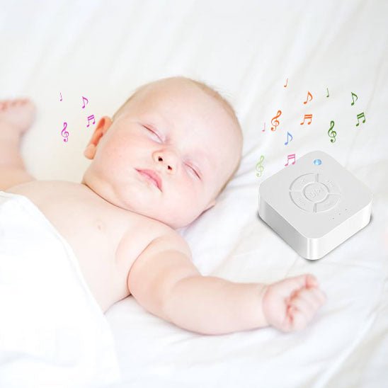 Machine bruit blanc bébé déposée prêt de bébé endormi.