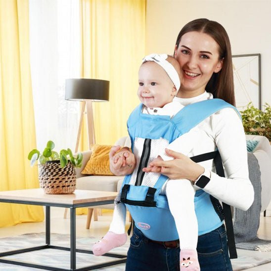 Porte Bébé Physiologique bleu pâle unisexe.