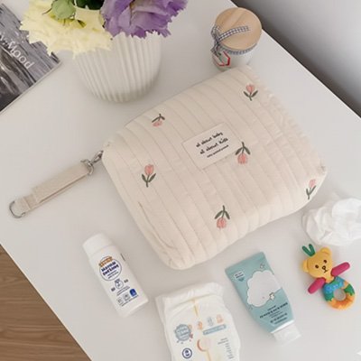 Trousse de toilette bebe pochette pour essentiels bébé.